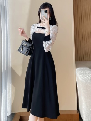 蕾丝拼接黑色连衣裙女2025春装新款高级感收腰显瘦气质赫本晚礼服