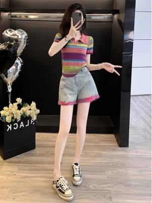 多巴胺休闲运动套装女夏季炸街洋气小个子彩虹上衣牛仔短裤两件套