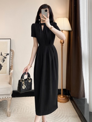 裙子女夏天黑色礼服法式赫本显瘦OL高端气质通勤连衣裙2025新款夏