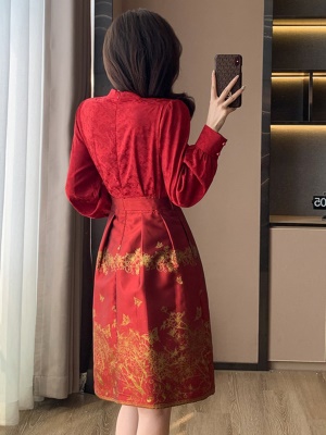 春季2025新年款中式国风旗袍改良连衣裙高级感显瘦红色年会晚礼服