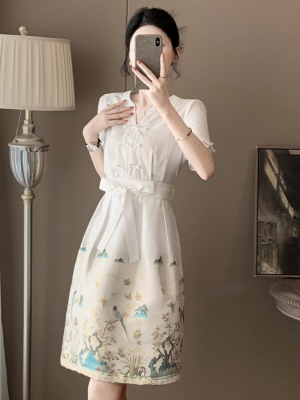 新中式国风白色V领连衣裙夏季新款女装高级感气质汉服旗袍马面裙