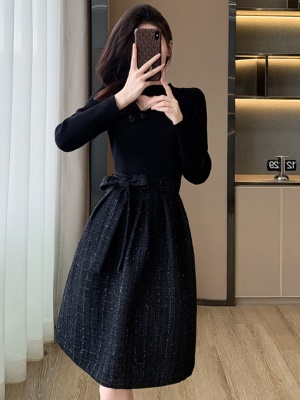 黑色新中式旗袍连衣裙国风高级感秋冬季新款收腰气质赫本风小黑裙