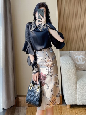 高级感包臀半身裙套装裙子2025早秋新款中式国风长袖衬衫两件套裙