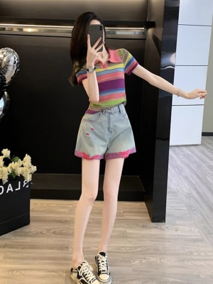 多巴胺休闲运动套装女夏季炸街洋气小个子彩虹上衣牛仔短裤两件套