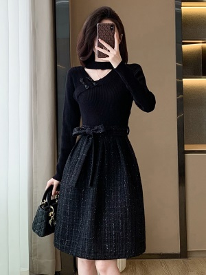 黑色新中式旗袍连衣裙国风高级感秋冬季新款收腰气质赫本风小黑裙