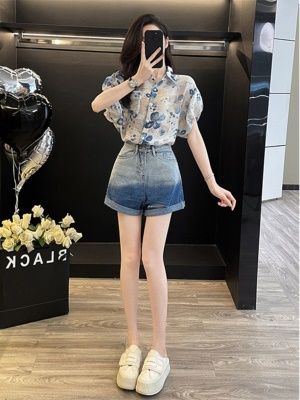 多巴胺休闲运动套装女夏季炸街洋气时尚小个子衬衫牛仔短裤两件套