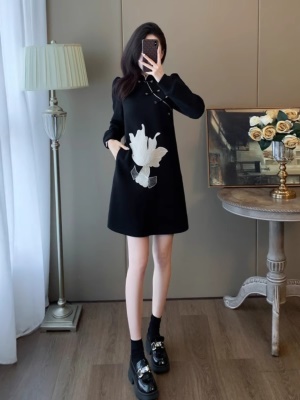 新中式国风女装高端旗袍连衣裙女秋冬高级感年会小礼服裙气质轻奢