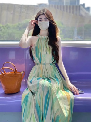 波西米亚雪纺连衣裙女夏2025夏季新款海边度假沙滩高端吊带长裙子