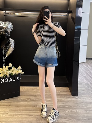 休闲运动套装女夏季炸街减龄时尚小个子条纹T恤牛仔短裤两件套潮