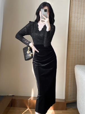 丝绒连衣裙秋季新款高档黑色V领修身显瘦包臀中长款宴会晚礼服裙