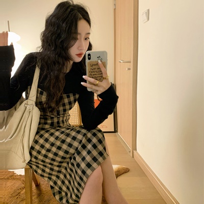 2025早春装新款复古显瘦气质修身法式高级感长袖格子连衣裙女春季