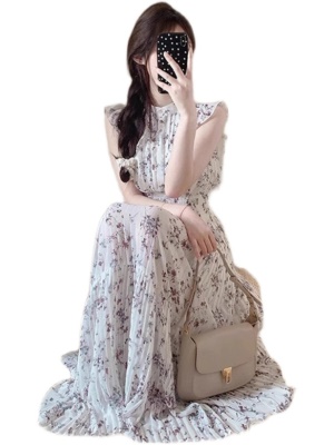 桔梗法式温柔风超好看气质收腰小飞袖碎花雪纺百褶连衣裙夏季裙子