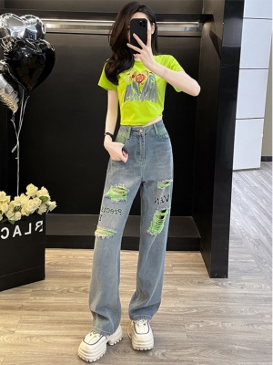 青春活力时尚套装女夏季新款多巴胺显高短袖T恤阔腿牛仔裤两件套