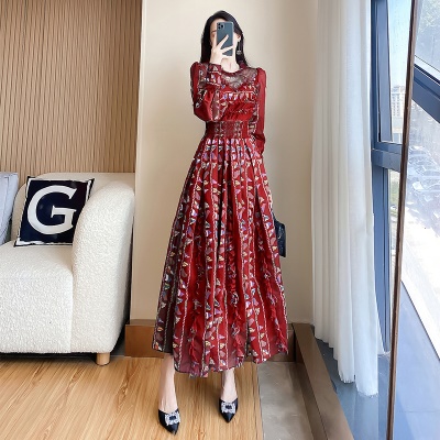 春秋新款2025春季法式碎花连衣裙女长袖裙子春装气质名媛雪纺长裙