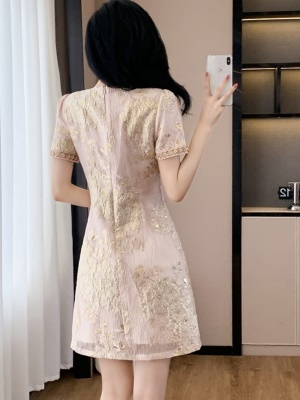 高端精致连衣裙2025新款夏季气质显瘦小礼服女神范高级感轻奢裙子