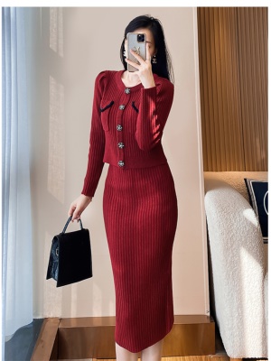 高级感小香风套装红色毛衣连衣裙女秋冬气质名媛针织半身裙两件套
