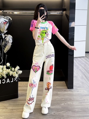 多巴胺休闲运动套装女夏季炸街洋气涂鸦短袖T恤牛仔阔腿裤两件套