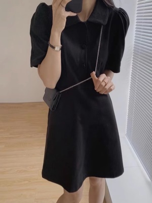 黑色衬衫连衣裙2025新款赫本风小黑裙宽松遮肚子显瘦长裙子女夏季