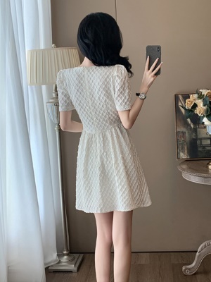 夏季新款显瘦优雅仙气连衣裙