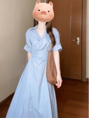 韩系蓝色条纹V领连衣裙气质收腰系带衬衫裙简约通勤显瘦职场长裙