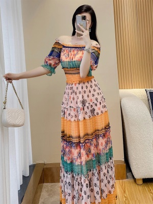 波西米亚海边沙滩度假一字肩雪纺连衣裙女仙2025新款露肩长裙子夏