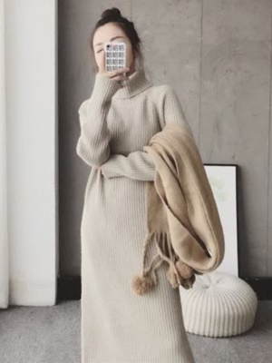 高领毛衣裙女加厚冬季宽松打底针织连衣裙法式配大衣的内搭中长款
