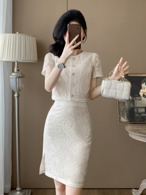 高级感小香风白色套装裙女2025夏季新款减龄短袖上衣半身裙两件套