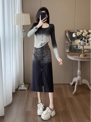 秋装女穿搭一整套2025年新款时尚针织衫搭配牛仔半身裙套装两件套