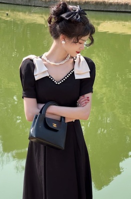 2025夏季修身显瘦长裙法式气质礼服裙轻奢小众高端小香风连衣裙子