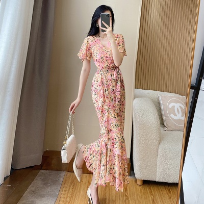 茶歇法式连衣裙女夏2025夏季新款女装碎花雪纺气质仙女显瘦长裙子