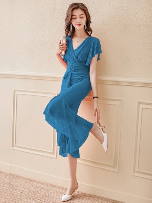 改良旗袍法式V领连衣裙女夏2025新款高端气质收腰显瘦中长款裙子