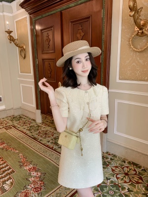 名媛小香风甜美连衣裙女春夏新款高端气质设计感裙子