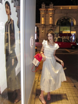 [限时折扣] 温柔风连衣裙女夏季2025年新款森系减龄飞飞袖长裙子