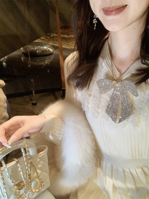 「柔情雅致」新款百褶针织连衣裙女春装名媛打底裙子