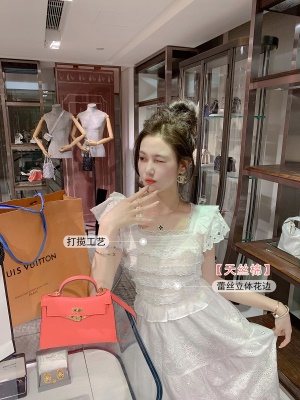 [限时折扣] 温柔风连衣裙女夏季2025年新款森系减龄飞飞袖长裙子