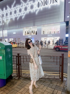 [限时折扣] 设计感钩花蕾丝套装连衣裙女2025夏季新款两件套裙子