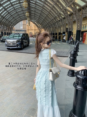 圆领褶皱雪纺连衣裙女2025夏季新款飞飞袖花苞裙子