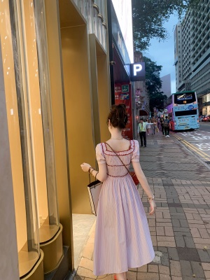 小香风泡泡袖甜美连衣裙女夏季新款条纹收腰长裙子