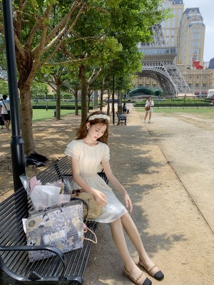 [限时折扣] 夏季连衣裙2025新款女茶歇女神范露腰超仙气质洋气裙