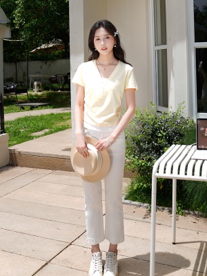 ATAR休闲V领假两件短袖T恤女夏季2025新款修身韩版打底衫内搭上衣