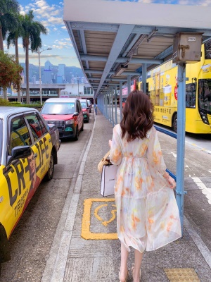 气质印花薄纱连衣裙女夏季2025新款巨好看的法式裙子