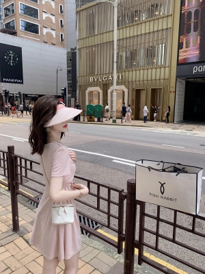 法式粉色方领连衣裙女夏季新款设计感皱褶a字短裙子