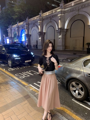 [限时折扣] 减龄连衣裙两件套女新款夏装搭配一整套洋气时尚套装