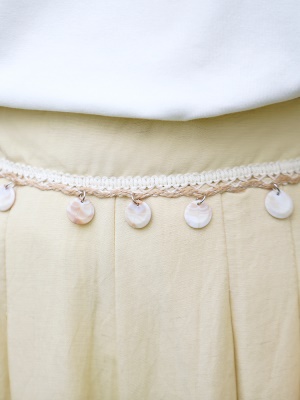 ATAR2025夏季新款时尚圆领贝壳T恤拼接蕾丝花边袖口舒适短袖上衣