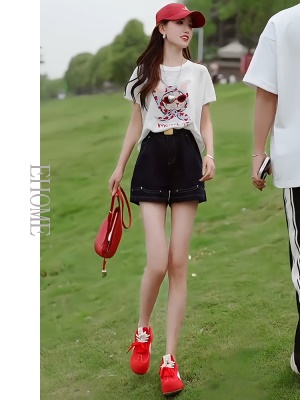 2025超火夏装一整套时尚减龄小猫短袖上衣百搭显瘦设计感牛仔短裤