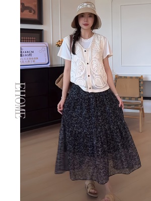 五一穿搭一整套休闲重工提花马夹百搭短袖T恤松紧腰碎花半身裙夏