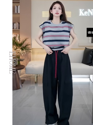 又a又飒套装自由随性圆领设计感条纹无袖绑带短袖T恤束脚休闲裤女