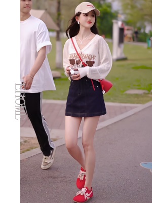 夏日绝美套装穿搭小熊印花时尚百搭宽松休闲长袖开衫牛仔半身裙女