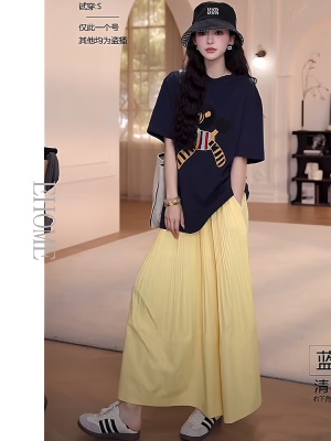 夏日多巴胺穿搭套装慵懒风减龄宽松小马短袖T恤松紧腰压褶半身裙