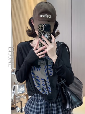 套装女2025新款春夏长尾猫减龄撞色显瘦软糯长袖T恤格子休闲长裤